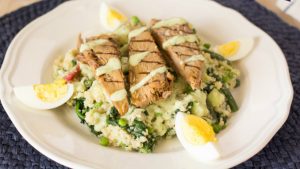 Quinoa con verduras y Lomos de Atún al Grill